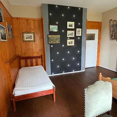 Dom Pod Orlimi Skalami - Blisko Zamku Czocha Apartment Lesna Exterior photo