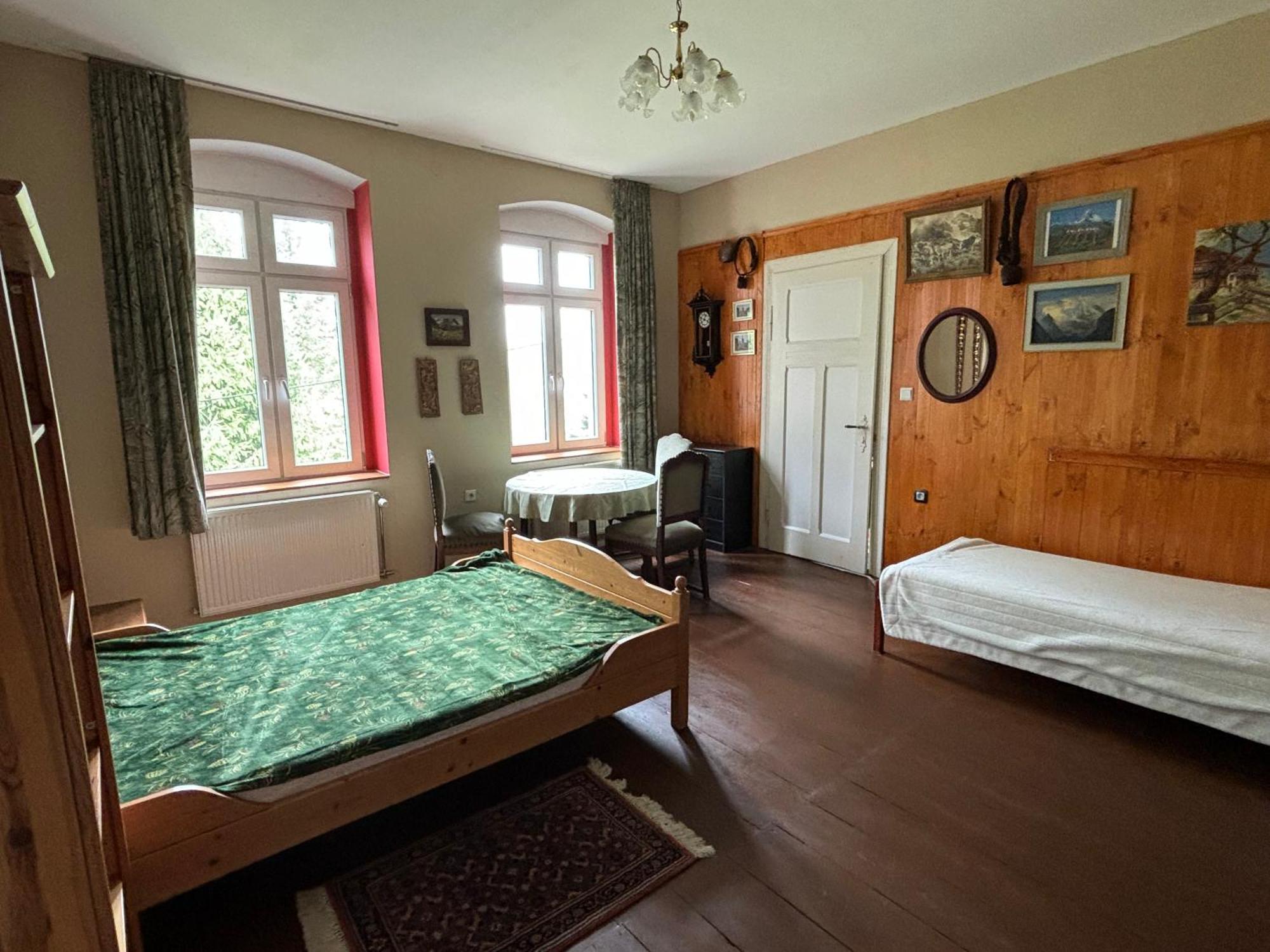 Dom Pod Orlimi Skalami - Blisko Zamku Czocha Apartment Lesna Exterior photo