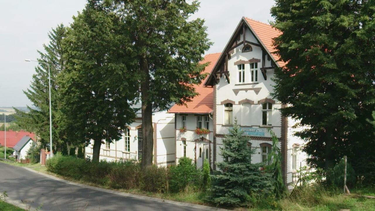 Dom Pod Orlimi Skalami - Blisko Zamku Czocha Apartment Lesna Exterior photo